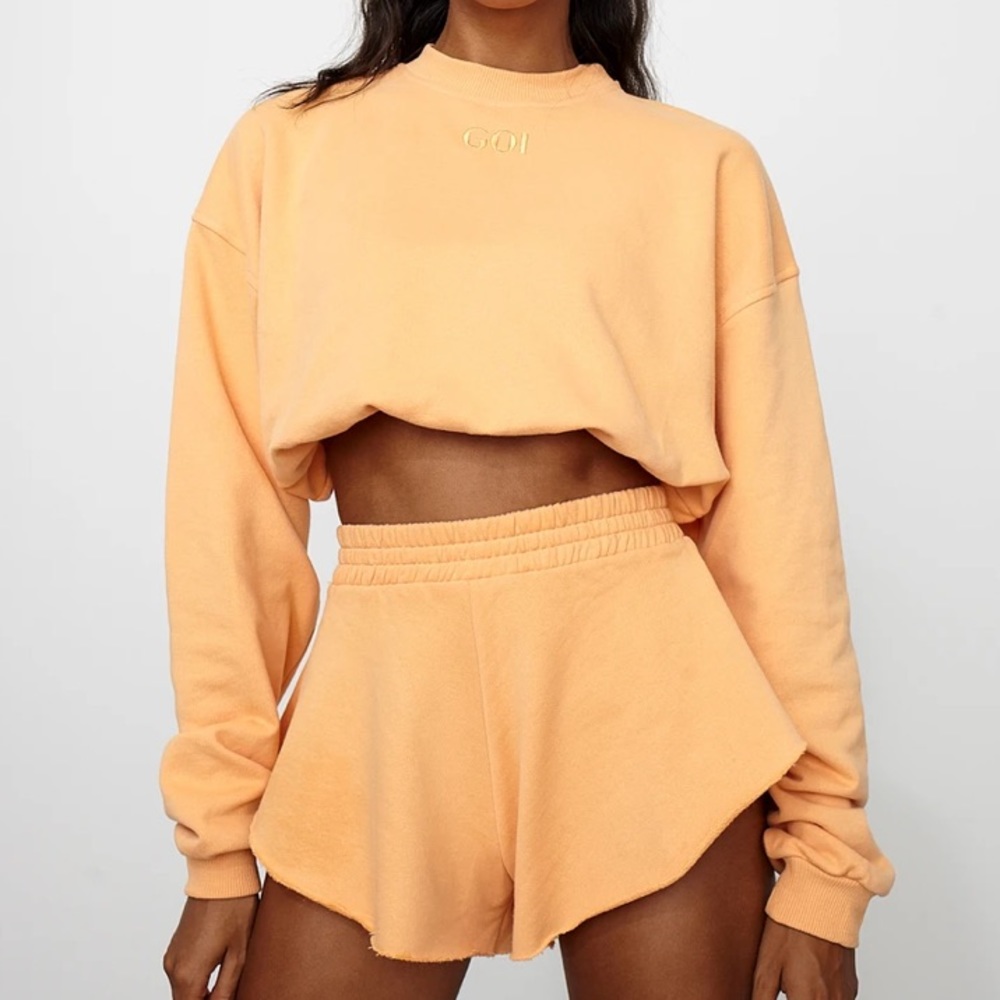 GOI orange cropped sweater long sleeve size xs